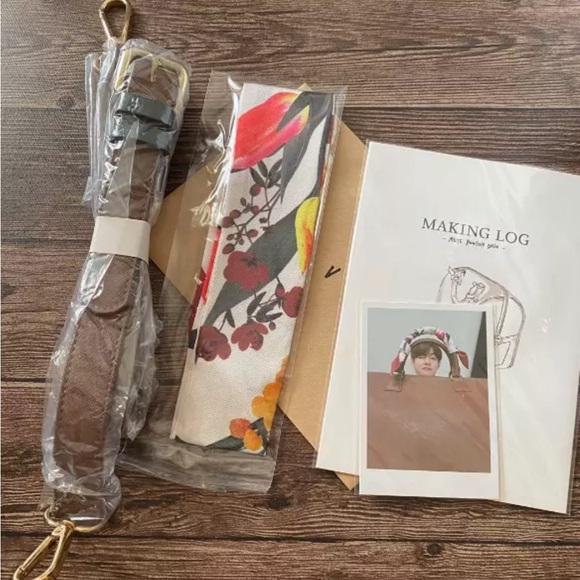 BTS by V design , sold out in wevers - Picture 3 of 5